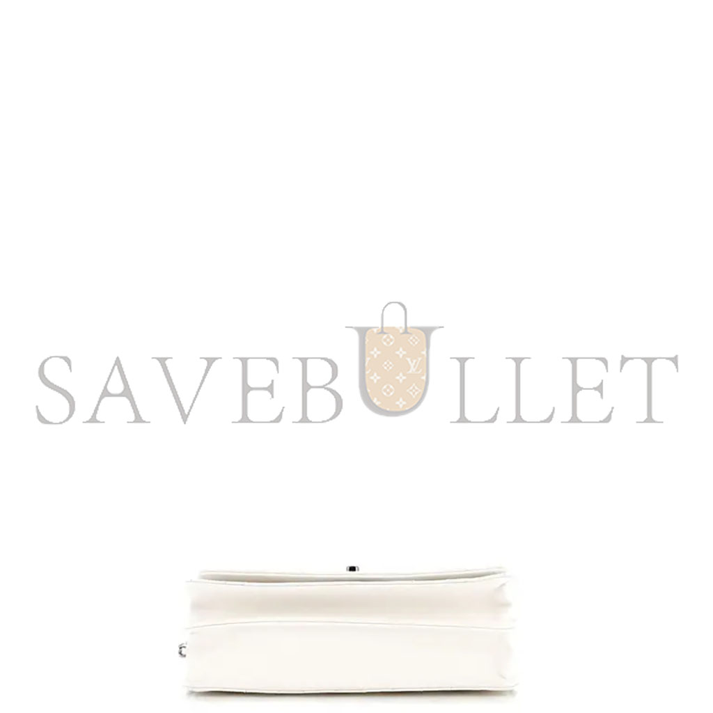 Ch*el master white leather handbag (18.5*11*6cm)